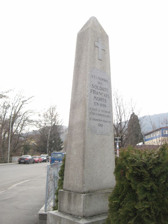 Datei:Kirchweg 1, Franzosendenkmal Franz-Straße.jpg