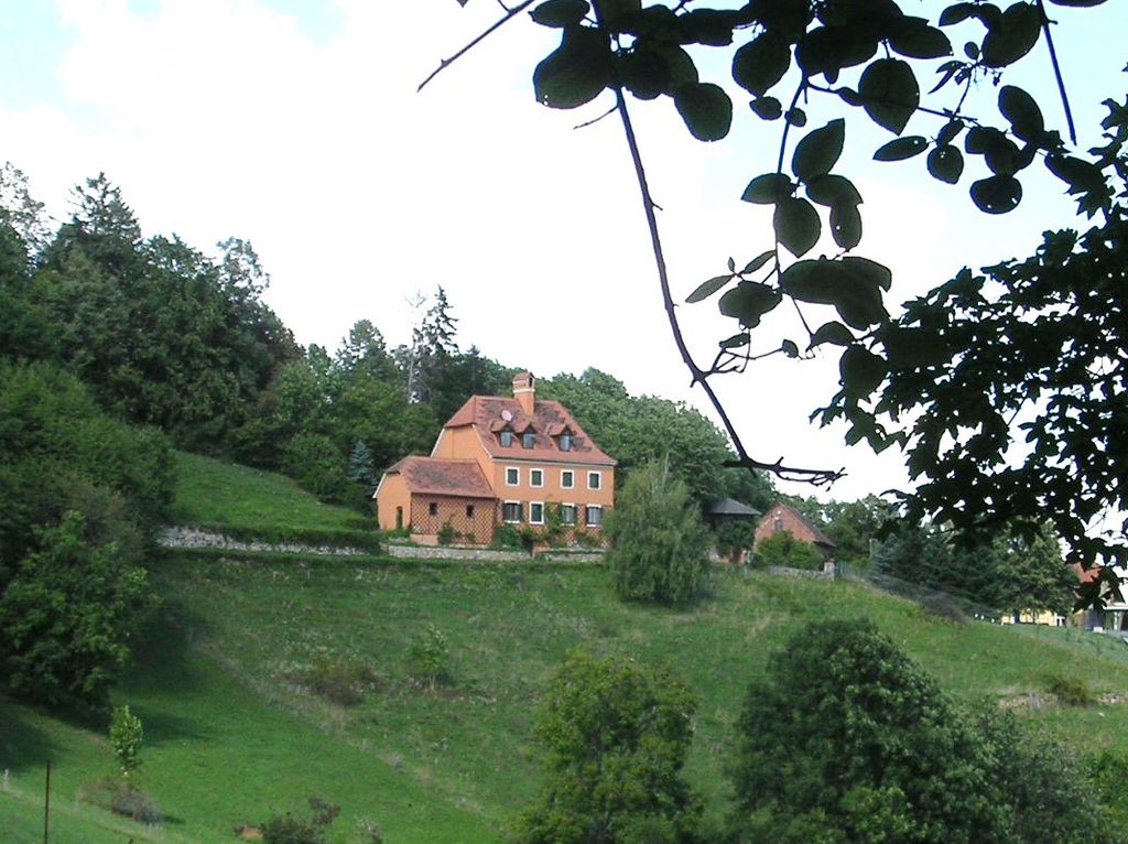 Datei:Am Weinhang 15, Ansitz Hochkofler 1.JPG