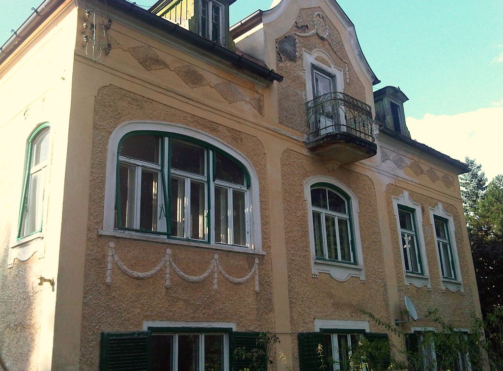Datei:Pistotnikgasse 13, Fassade.jpg
