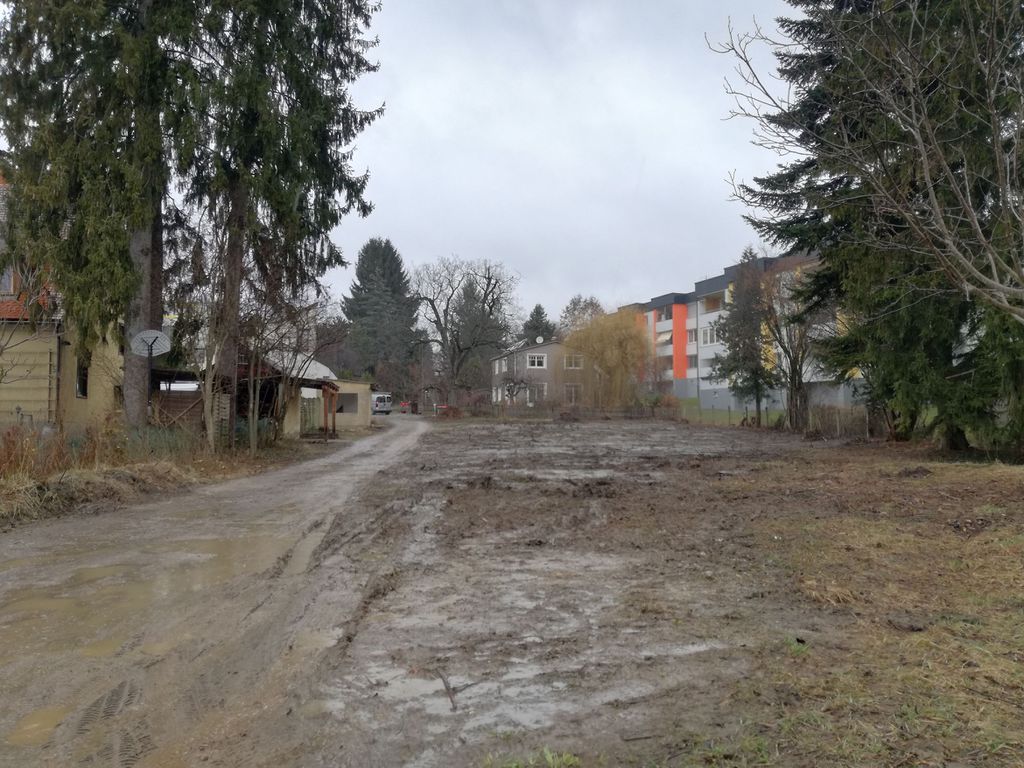 Datei:Pistotnikgasse 13, Schöngruber.jpg